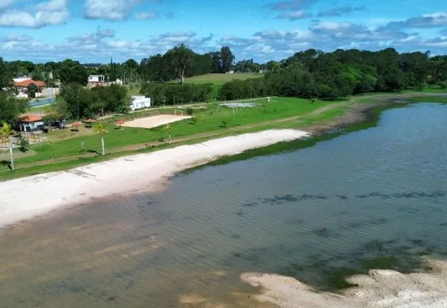 Dia Mundial da Água é celebrado com soltura de 5 mil peixes na Lagoa Regina Freire