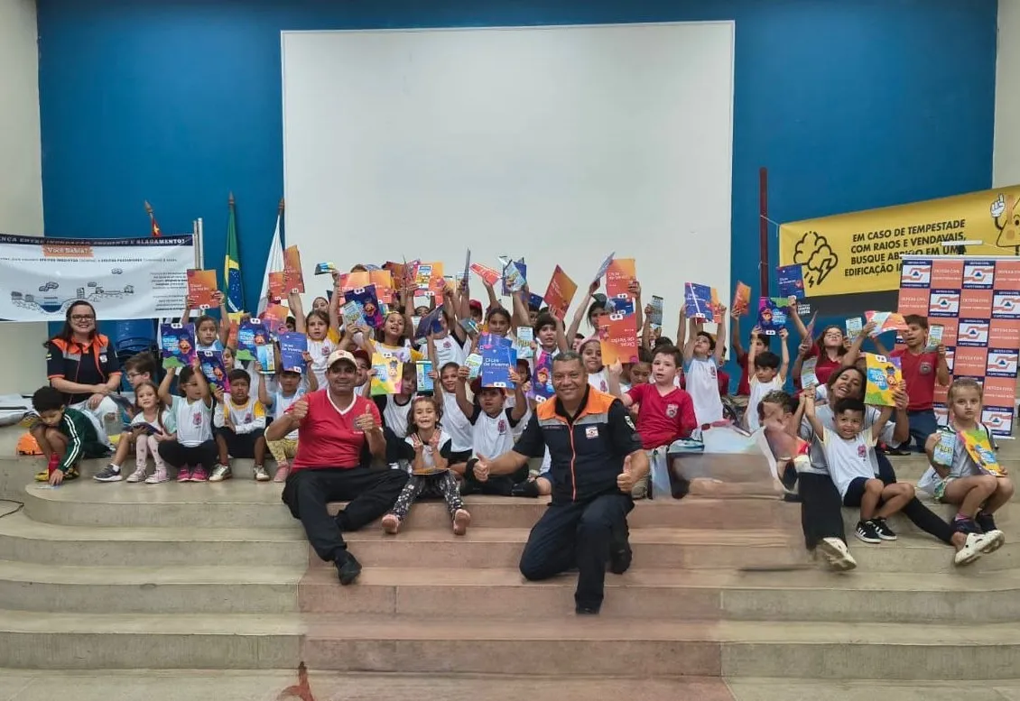 Defesa Civil de Itapetininga participa de Treinamento de Férias para 125 crianças promovidos pelos Bombeiros Voluntários