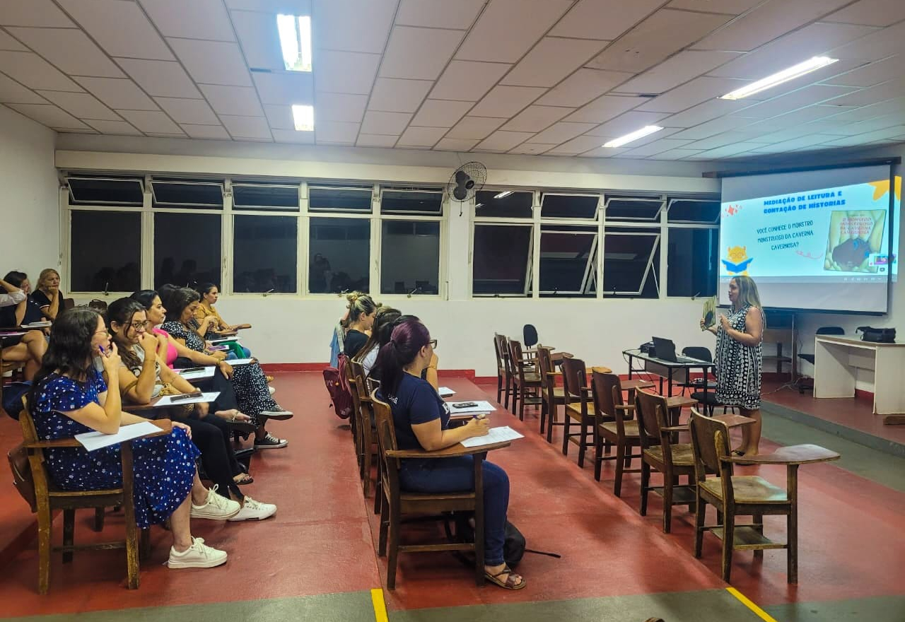 Secretaria de Educação realiza 2ª Formação de Professores das Escolas em Tempo Integral dos Anos Iniciais