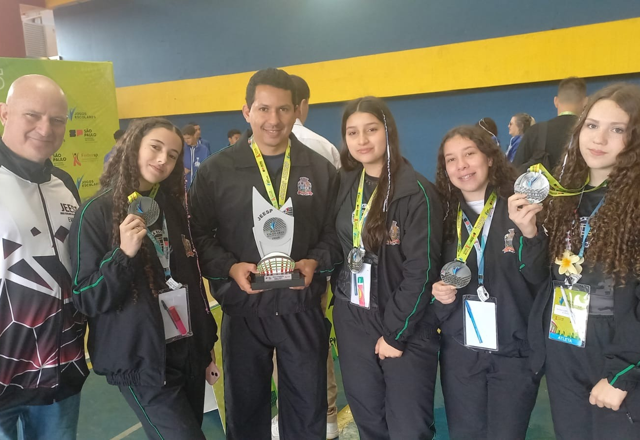 Atletas de Damas de Itapetininga foram vice-campeãs nos Jogos Escolares do Estado de São Paulo