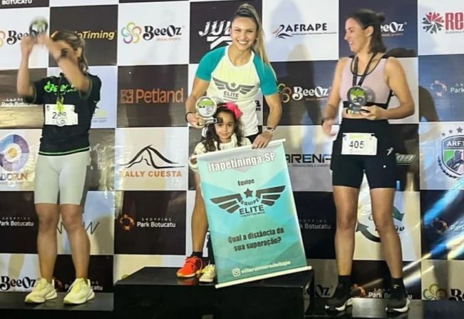 “Motoka” e Francieli Franco, da equipe Elite Runners de Itapetininga, conquistam o 1º lugar na 1ª Corrida Noturna Beeoz Brasil Sports, em Botucatu