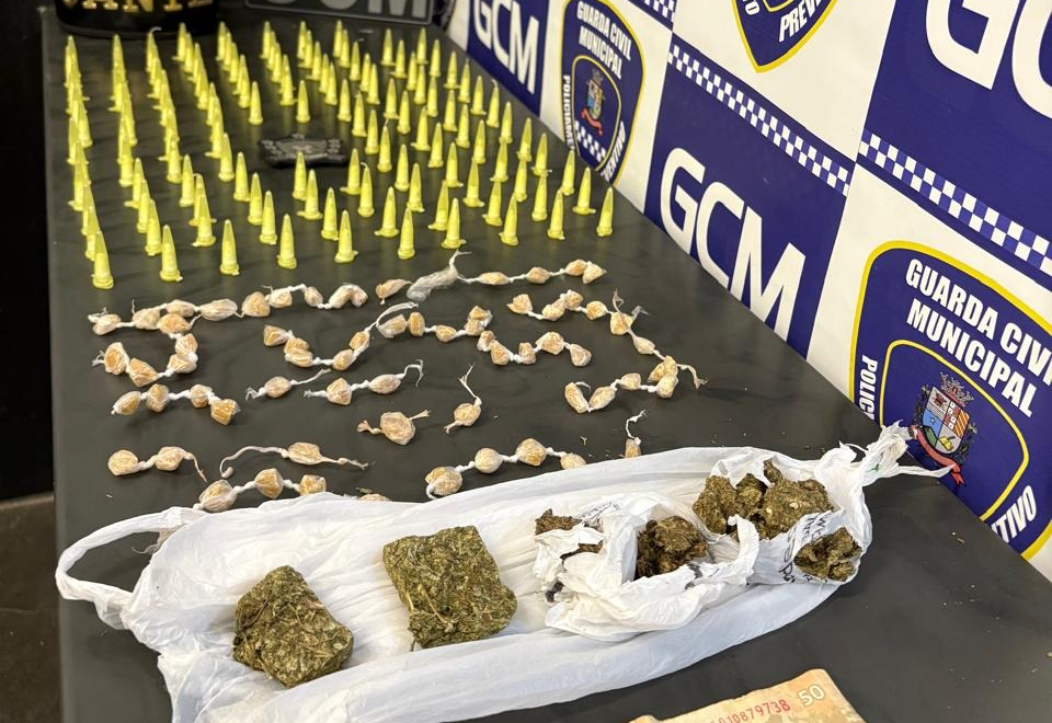 Guarda Municipal de Itapetininga apreende adolescente com 187 porções de drogas