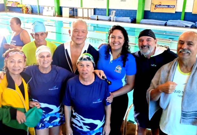 Natação de Itapetininga conquista terceiro lugar nos Jogos da Melhor Idade