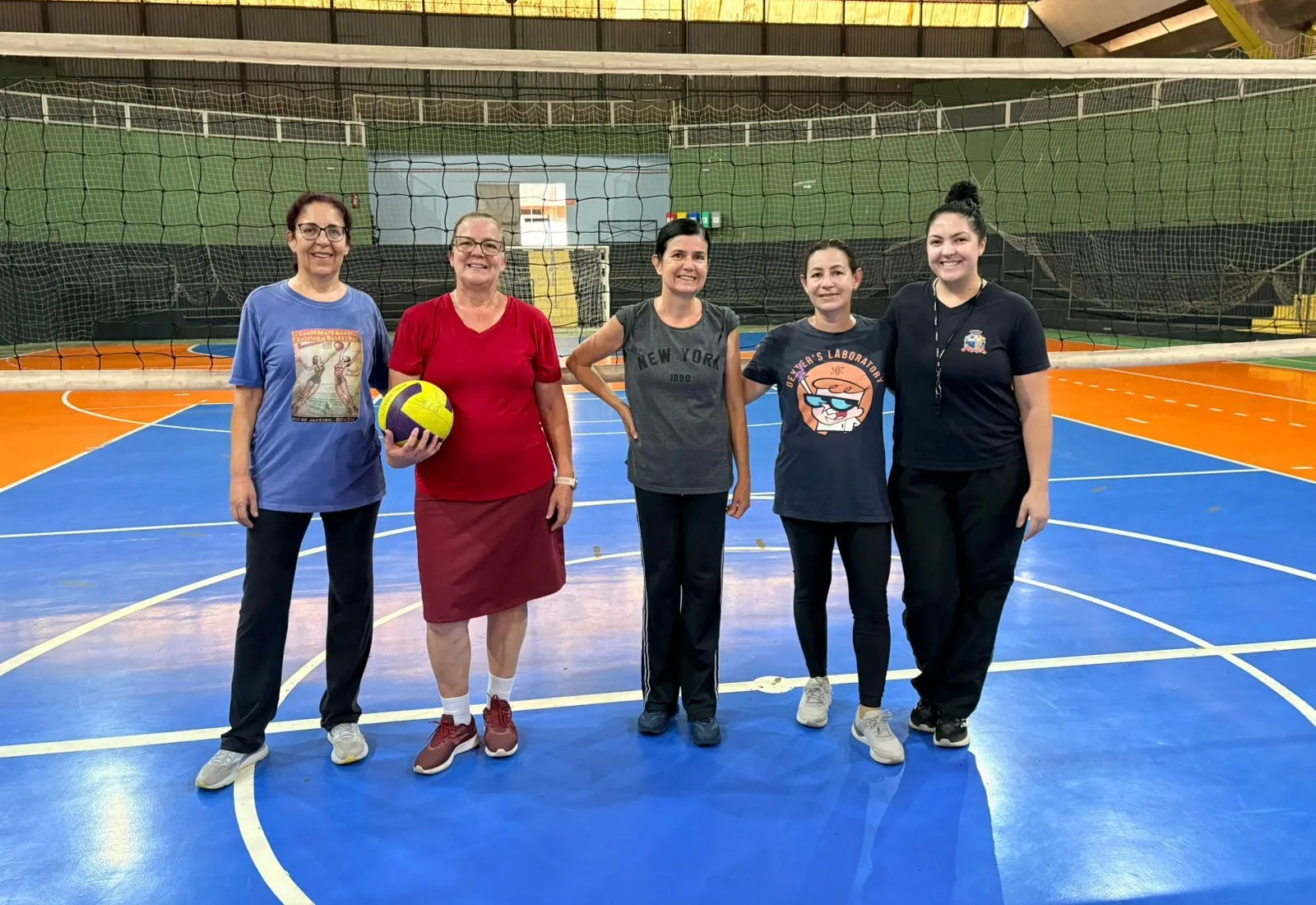 Nova turma de iniciação ao Vôlei Adaptado para 40+ começa no Ginásio Municipal “Ayrton Senna da Silva”, em Itapetininga