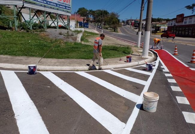 Prefeitura realiza em pinturas de ciclovia em vias de Itapetininga