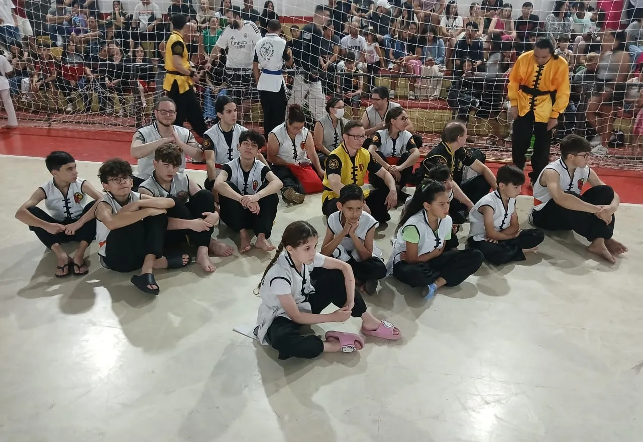 Ginásio de Esportes do CASI recebe grande público no 1º Festival de Artes Marciais de Itapetininga que reuniu 10 modalidades
