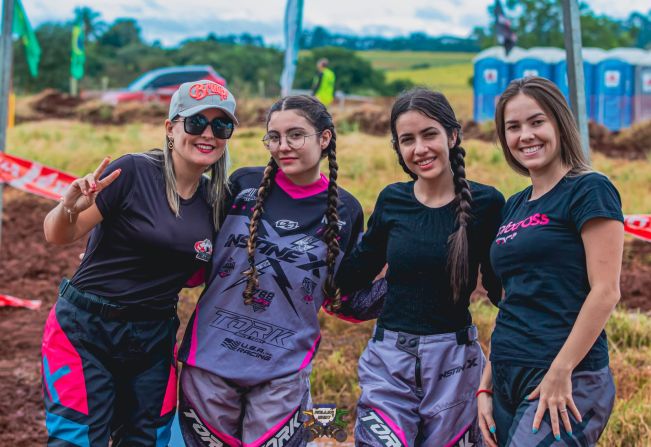 Mulheres da região aceleram forte na Copa São Rafael de Velocross em Itapetininga