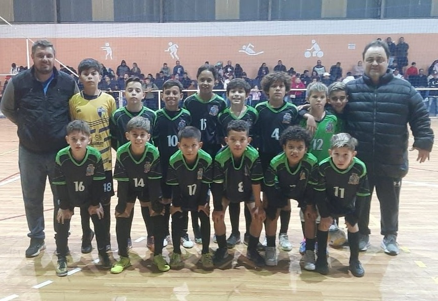 Sub 12 e Sub 16 do Futsal Masculino de Itapetininga conquistam ouro e prata e sobem ao pódio em Campeonato realizado em Sarapuí