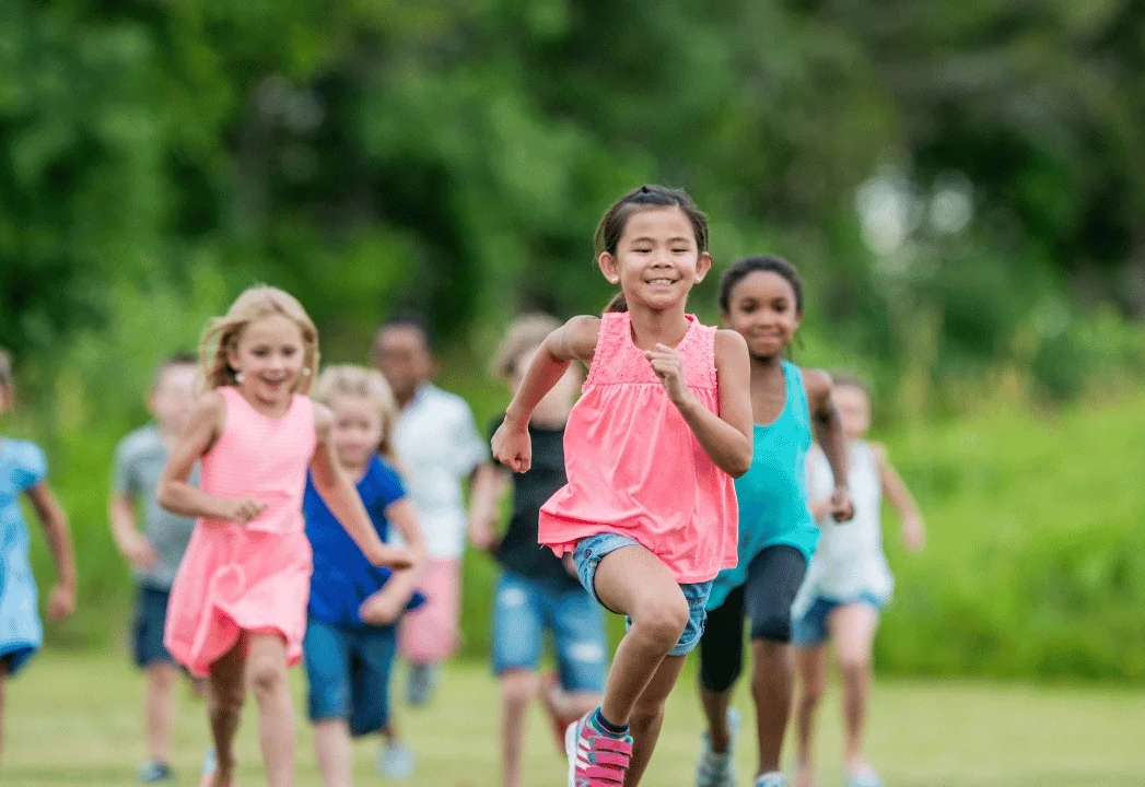 Já iniciaram as aulas na Escola de Atletismo, promovida pela Secretaria de Esporte, Lazer e Juventude em parceria com o SESI de Itapetininga
