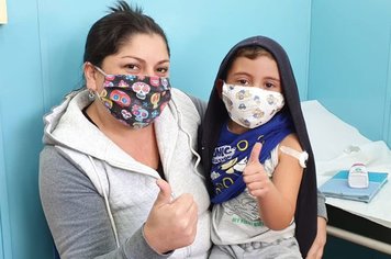 Vacinação contra H1N1 em Itapetininga atendeu professores e crianças