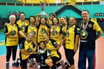 Itapetininga é campeã no Minibol da Liga Regional LVSR de Vôlei