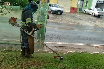 “Itapê + Limpa” segue com serviços nos bairros de Itapetininga