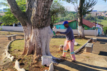 Prefeitura revitaliza Praça Bom Jesus dos Milagres, na Vila Aparecida