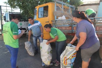 “Câmbio Verde” no Taboãozinho recolhe mais de meia tonelada de materiais recicláveis