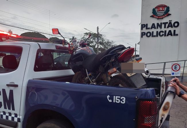 Guarda Municipal de Itapetininga localiza moto furtada na vila Mazzei