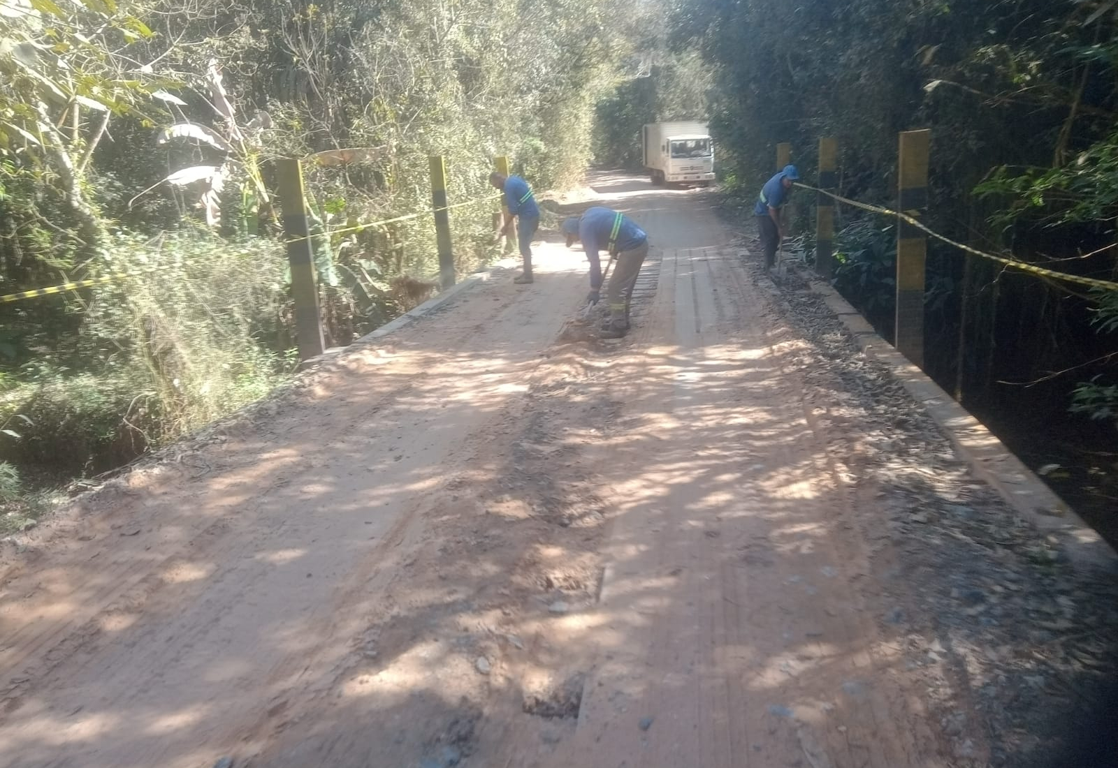 Secretaria de Serviços Públicos realiza obras de manutenção e infraestrutura em diferentes regiões 