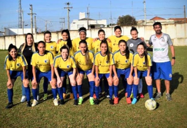 Equipe feminina de futebol de Itapetininga empata com o time de Votorantim